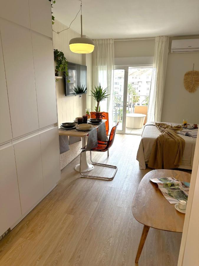 Minerva Estudio Suite White Jasmine, Beach And Pool Benalmádena Exteriör bild